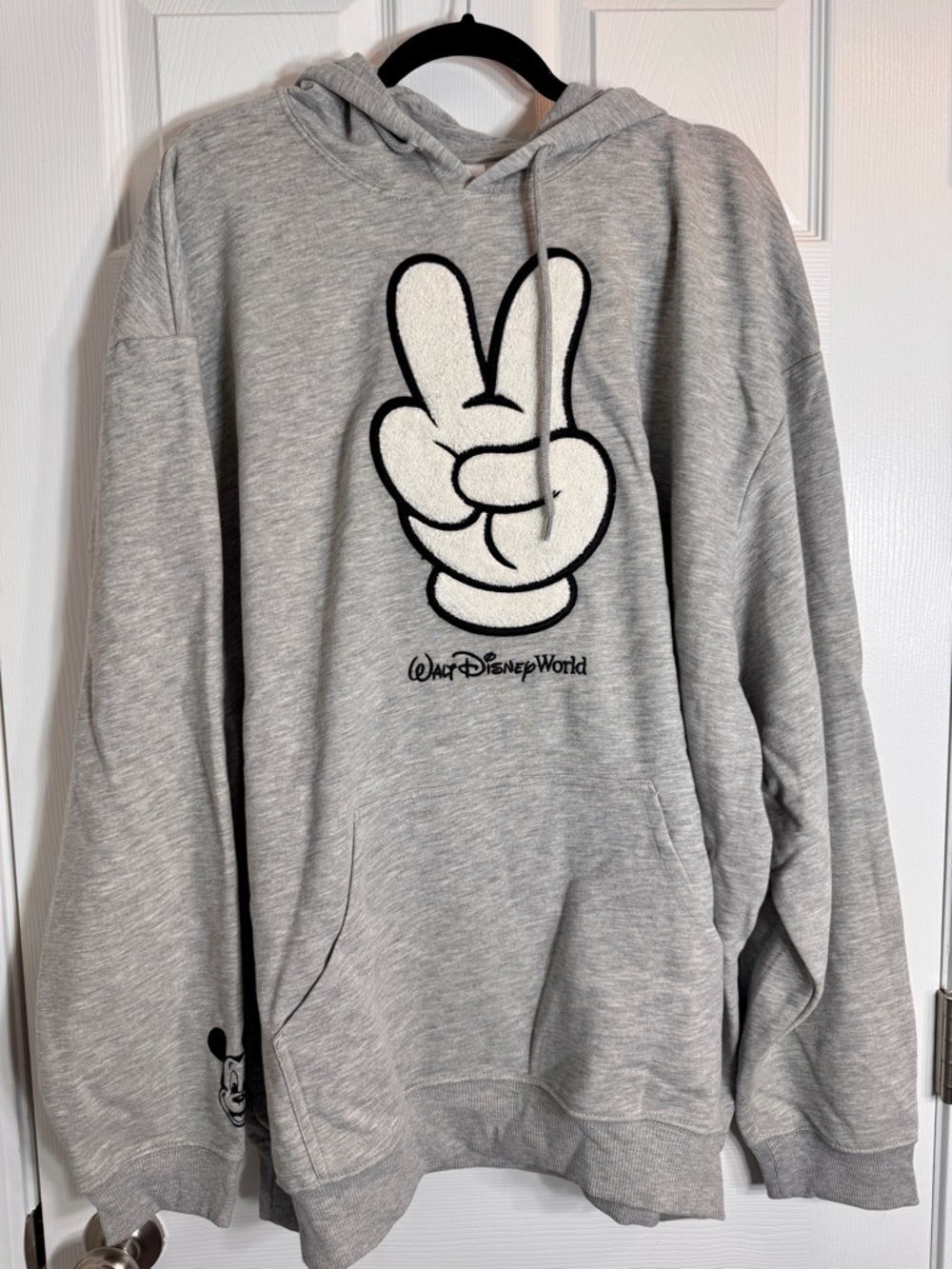 NWT Disney Parks 2025 Embroidered Mickey Mouse Peace Sign Hoodie Gray Adult 3XL.